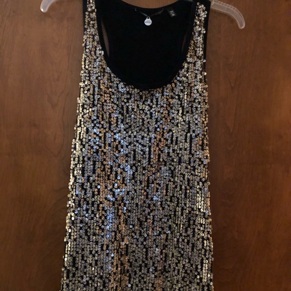 Buckle BKE boutique gold sequin top. Size M. NWOT - Picture 12 of 12